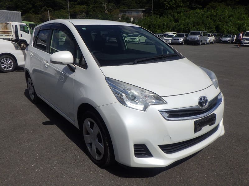 2015 Toyota Ractis